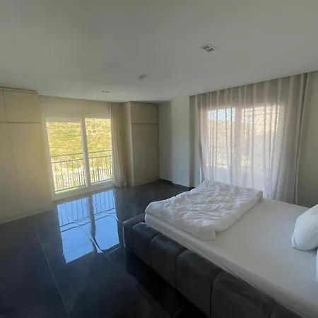 Villa T K Vills Evrenkoey