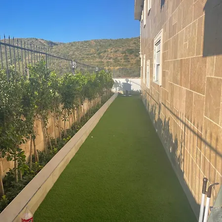 Willa T K Vills Evrenkoey